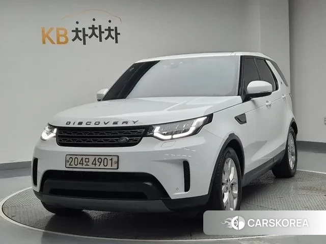 Land Rover Discovery 5 2019 Белый из Кореи