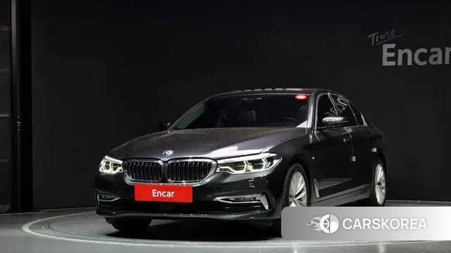 BMW 5 Series (G30) 2018 Серый из Кореи