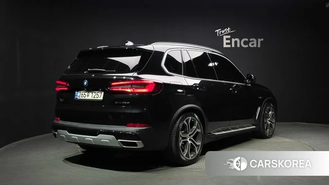 BMW X5 (G05) 2021 Черный из Кореи