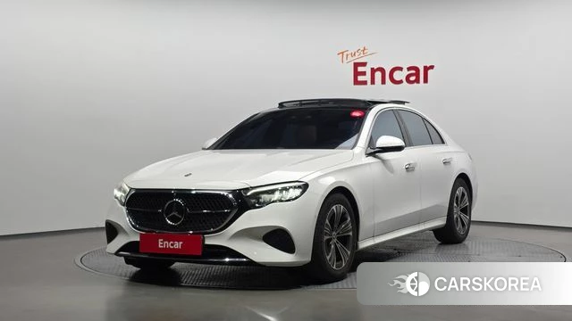 Mercedes-Benz E-Class W214 2025 Белый из Кореи