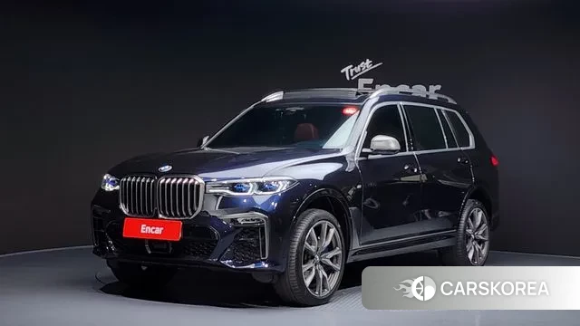 BMW X7 (G07) 2021 Черный из Кореи