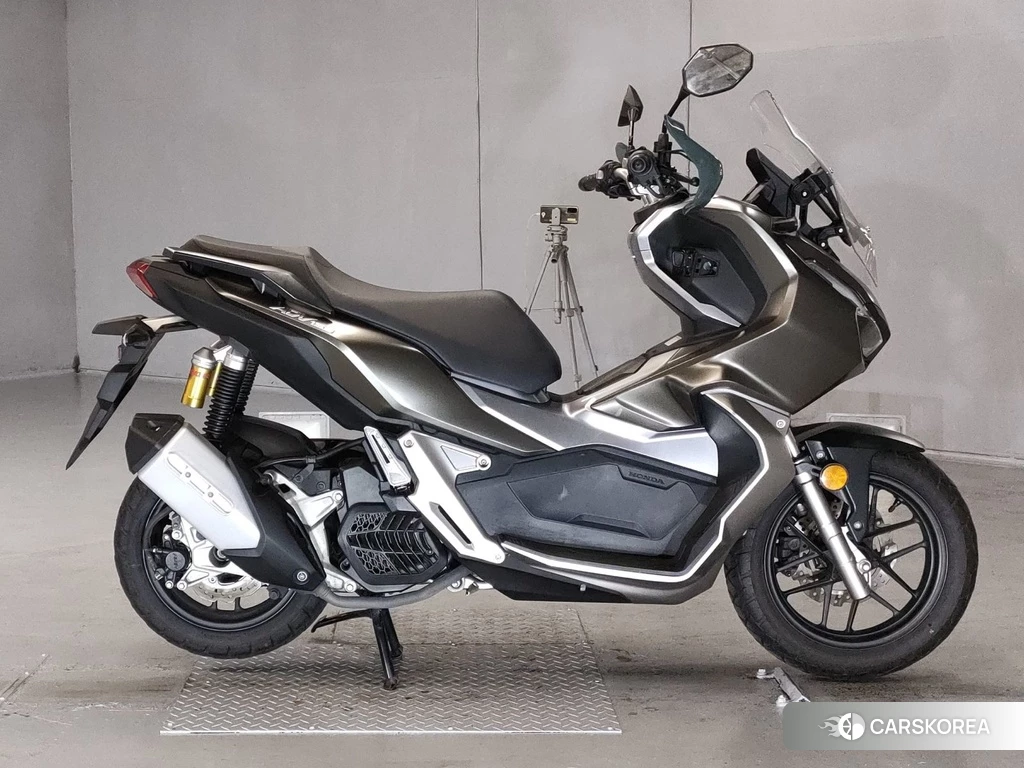 Проданный Honda ADV150 2019 из Японии