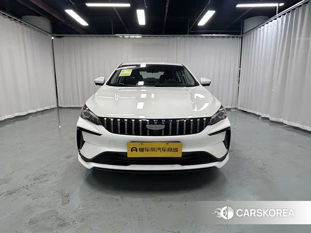 Geely Automobile Binrui 2026 Белый из Китая