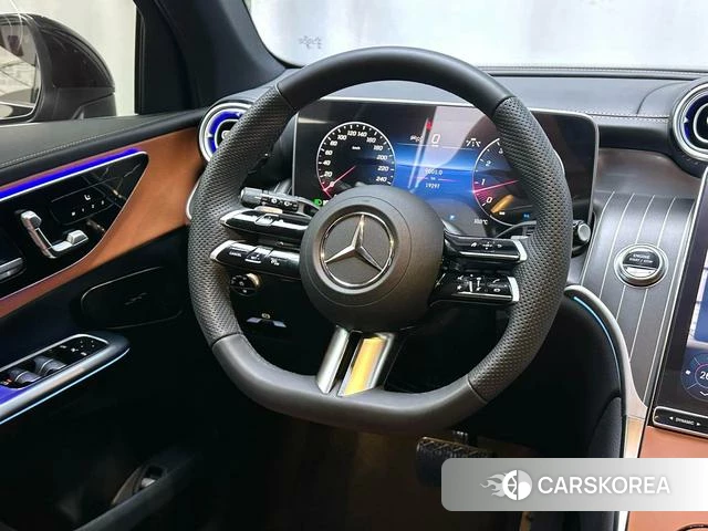 Mercedes-Benz GLC 2024 Черный из Китая