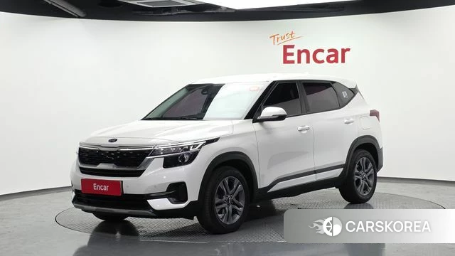 Kia Seltos 2020 Белый из Кореи
