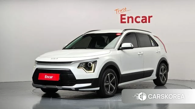 Kia Di Ol Nu Niro 2022 Белый из Кореи