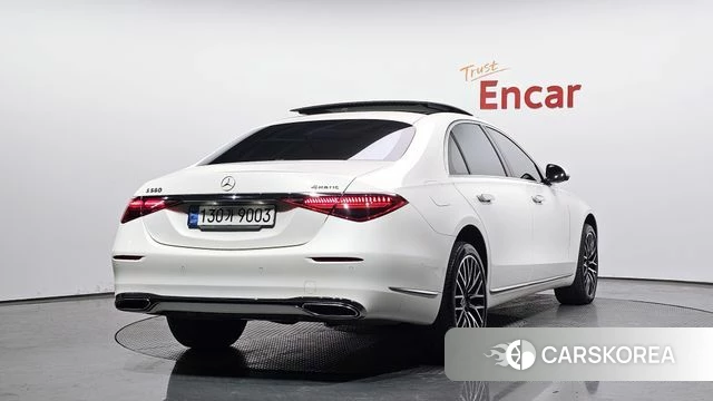 Mercedes-Benz S-Class W223 2022 Белый из Кореи
