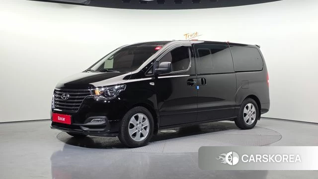 Hyundai The New Grand Starex 2018 Черный из Кореи