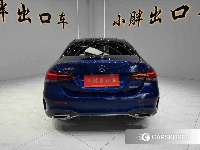 Mercedes-Benz Class A 2023 Синий из Китая