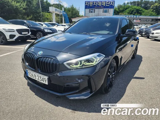 BMW 1 Series (F40) 2021 Черный из Кореи