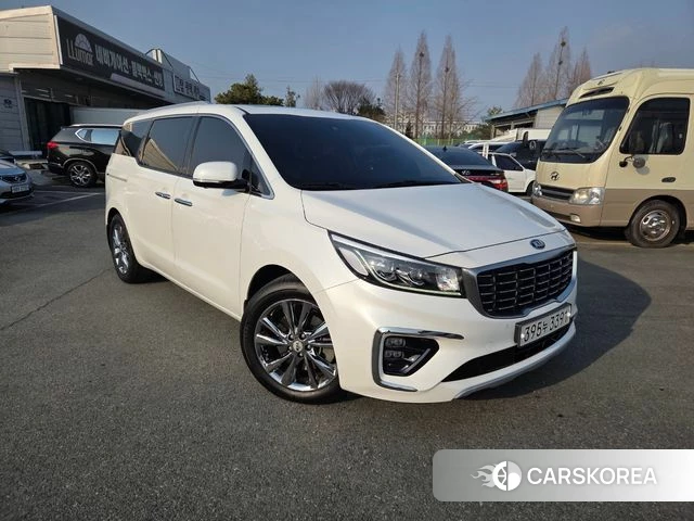 Kia The New Carnival 2019 Белый из Кореи