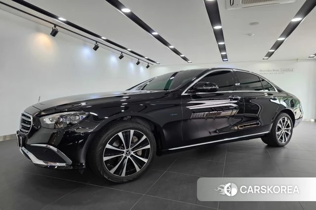 Mercedes-Benz E-Class W213 2021 Черный из Кореи