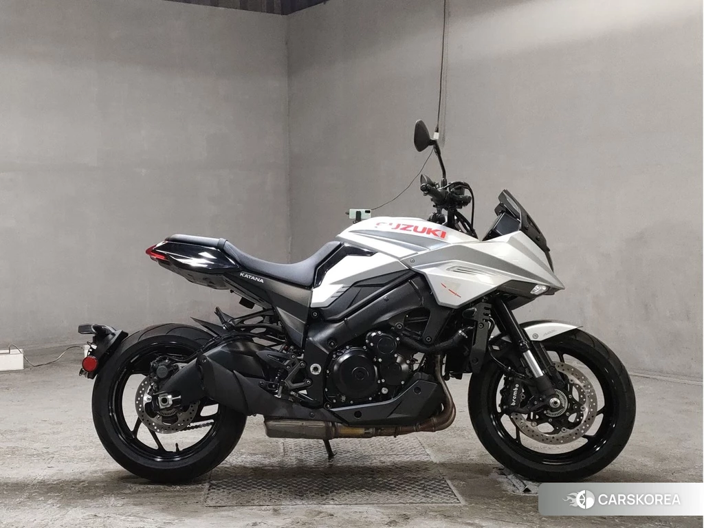 Проданный Suzuki GSX-S1000S Katana 2020 из Японии, фото 2