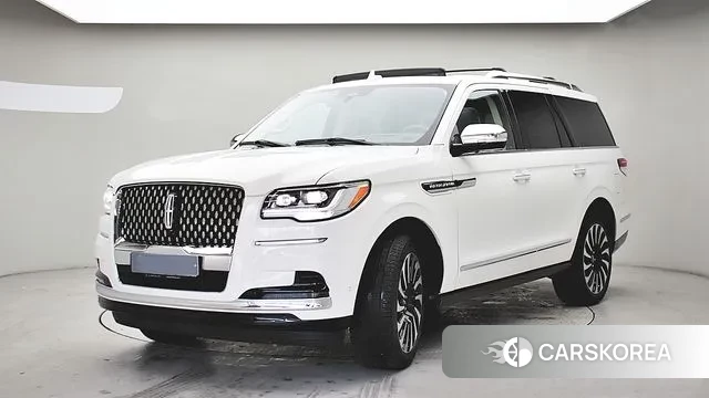Lincoln Navigator 4th generation 2023 Белый из Кореи