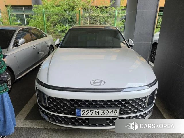 Hyundai Grandeur (GN7) 2024 Белый из Кореи