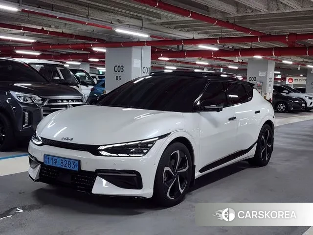 Kia EV6 2022 Белый из Кореи