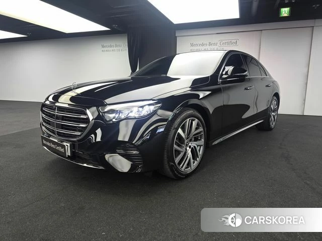 Mercedes-Benz E-Class W214 2025 Черный из Кореи