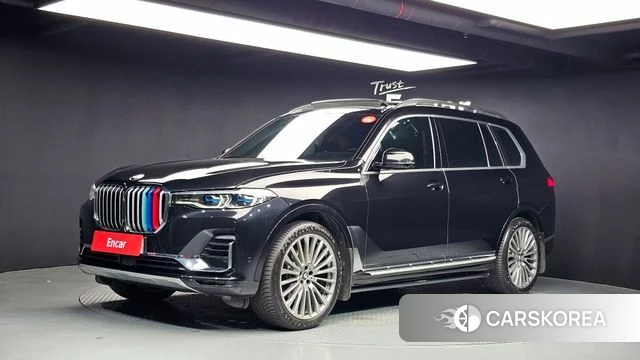 BMW X7 (G07) 2020 Черный из Кореи