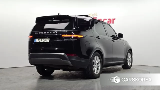 Land Rover Discovery 5 2018 Черный из Кореи