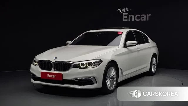 BMW 5 Series (G30) 2019 Белый из Кореи