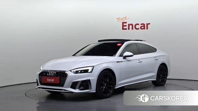 Audi A5 (F5) 2021 Белый из Кореи