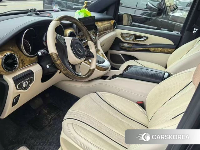 Mercedes-Benz V-class 2021 Черный из Китая