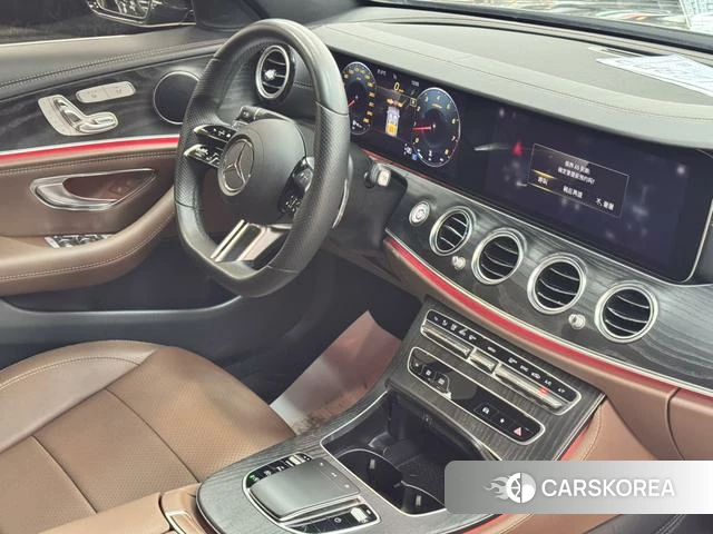 Mercedes-Benz E-class 2021 Черный из Китая