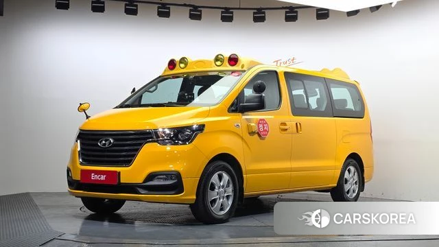 Hyundai The New Grand Starex 2019 Желтый из Кореи