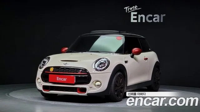 Mini Cooper SD 2019 Жемчужный цвет из Кореи