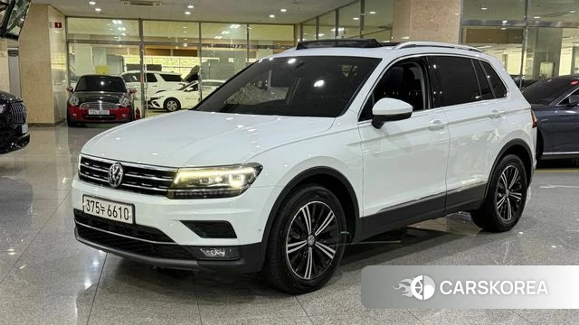 Volkswagen Tiguan second Generation 2020 Белый из Кореи
