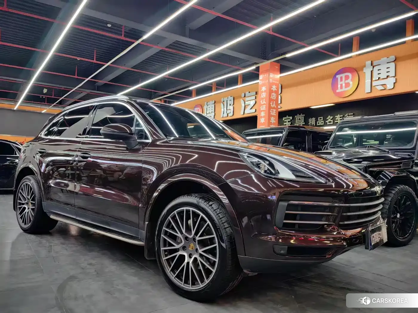 Porsche Cayenne 2019 Champagne/brown из Китая