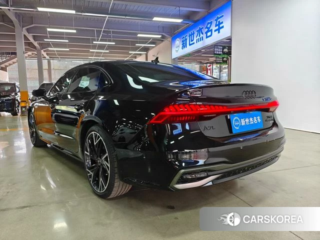 Audi A7L 2025 Черный из Китая