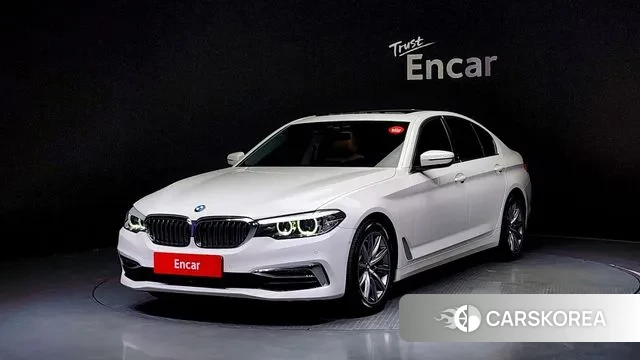 BMW 5 Series (G30) 2019 Белый из Кореи