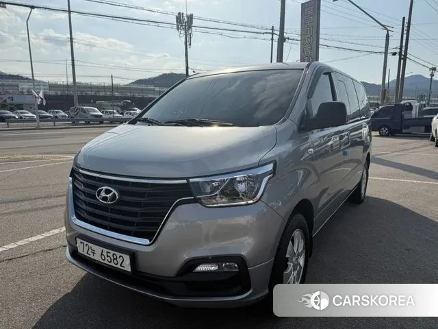 Hyundai The New Grand Starex 2019 Серебристо-серый из Кореи