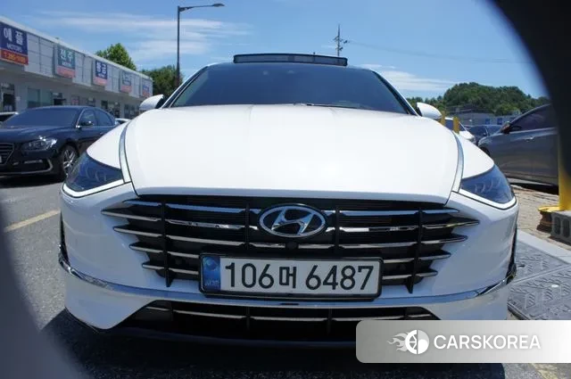 Hyundai Sonata (DN8) 2020 Белый из Кореи