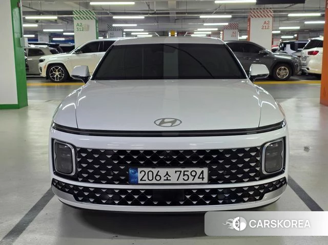 Hyundai Grandeur Hybrid (GN7) 2022 Белый из Кореи
