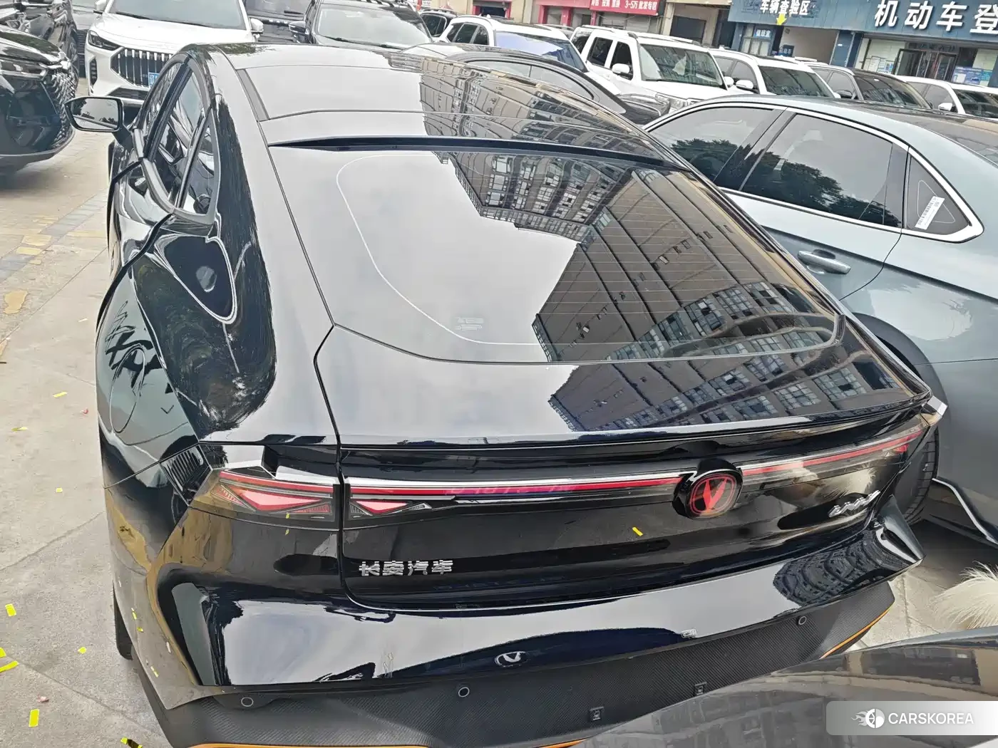 Chang'an Changan UNI-V 2025 Черный из Китая