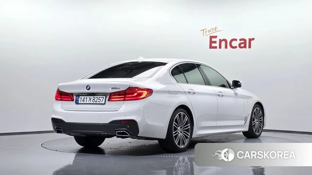 BMW 5 Series (G30) 2020 Белый из Кореи