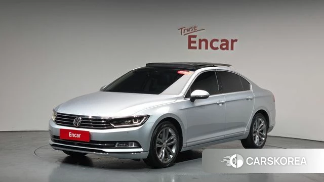 Volkswagen Passat GT (B8) 2018 Серебристо-серый из Кореи