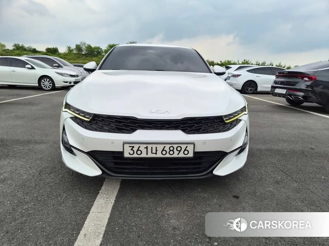 Kia K5 3rd generation 2022 Белый из Кореи