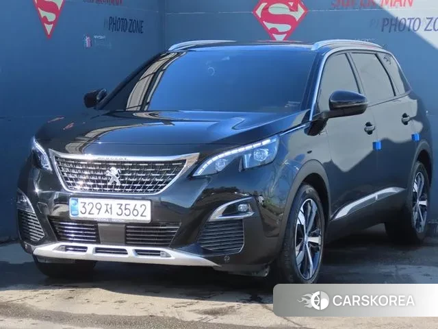 Peugeot 5008 second generation 2020 Черный из Кореи