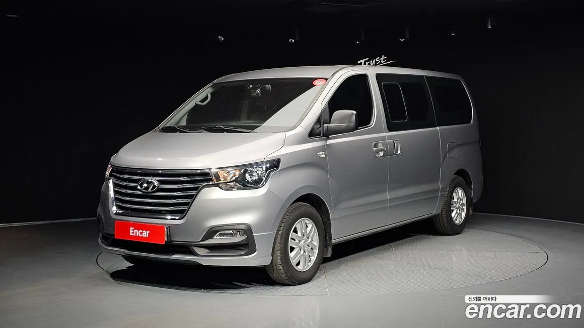 Hyundai The New Grand Starex 2019 Серебряный из Кореи