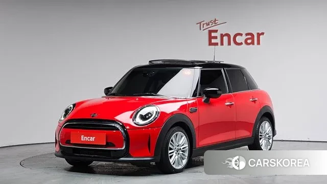 Mini Cooper 2022 Красный из Кореи
