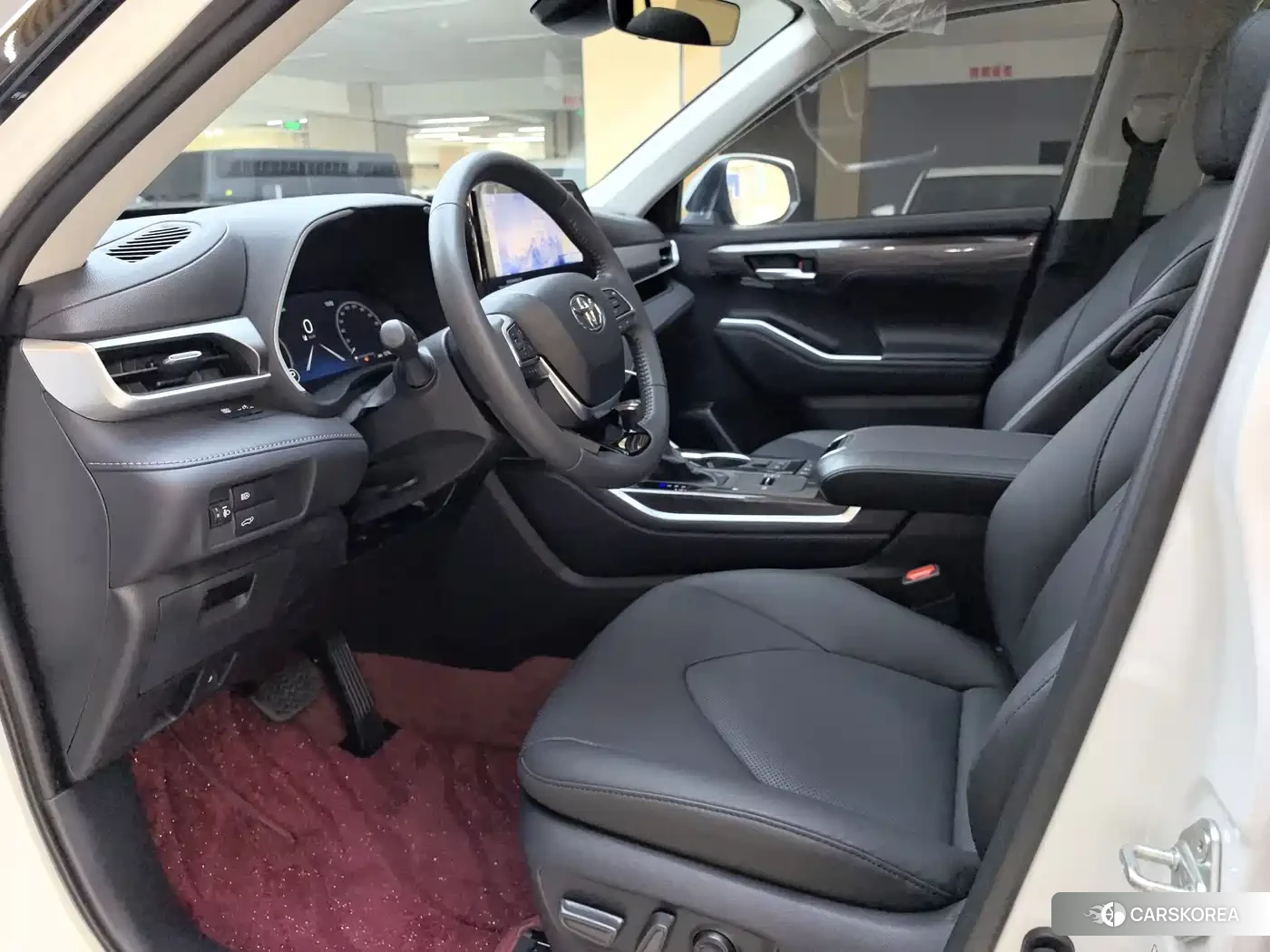 Toyota Highlander 2025 Белый из Китая