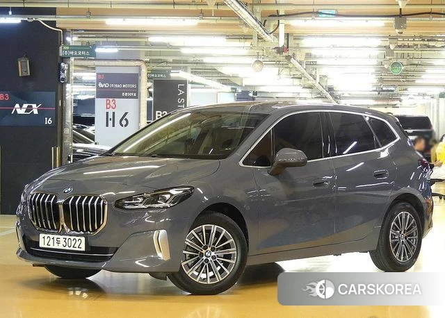 BMW 2 Series Active Tourer (U06) 2025 Серебристо-серый из Кореи