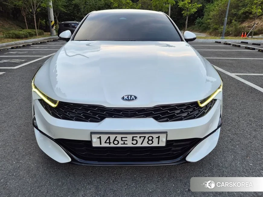 Kia K5 3rd generation 2020 Белый из Кореи