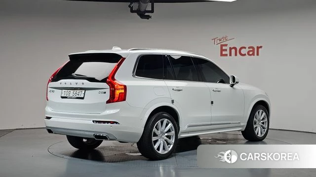Volvo XC90 second Generation 2018 Белый из Кореи