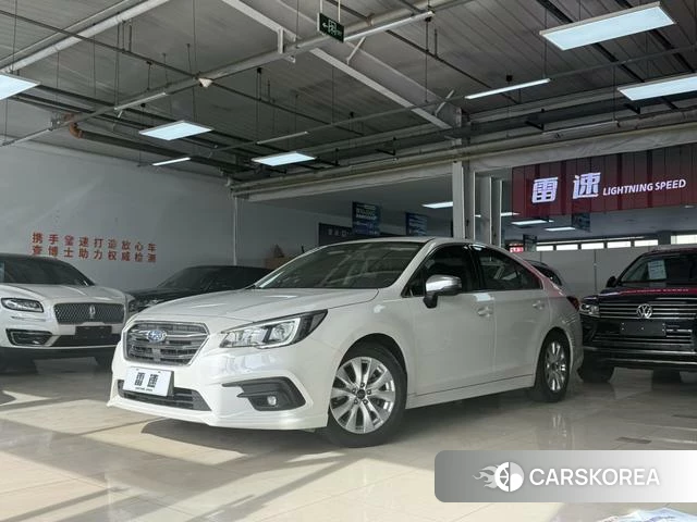 Subaru LEGACY Lion 2021 Белый из Китая