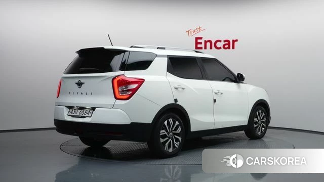 Ssangyong Tivoli Air 2018 Белый из Кореи