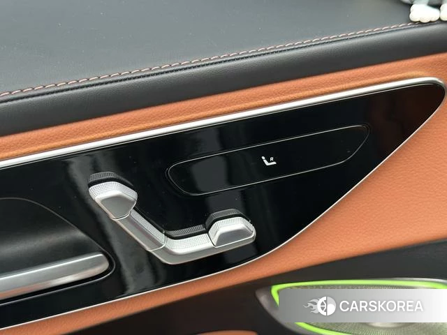 Mercedes-Benz GLC 2024 Черный из Китая